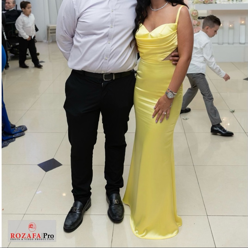Yellow Portia and Scarlett gown